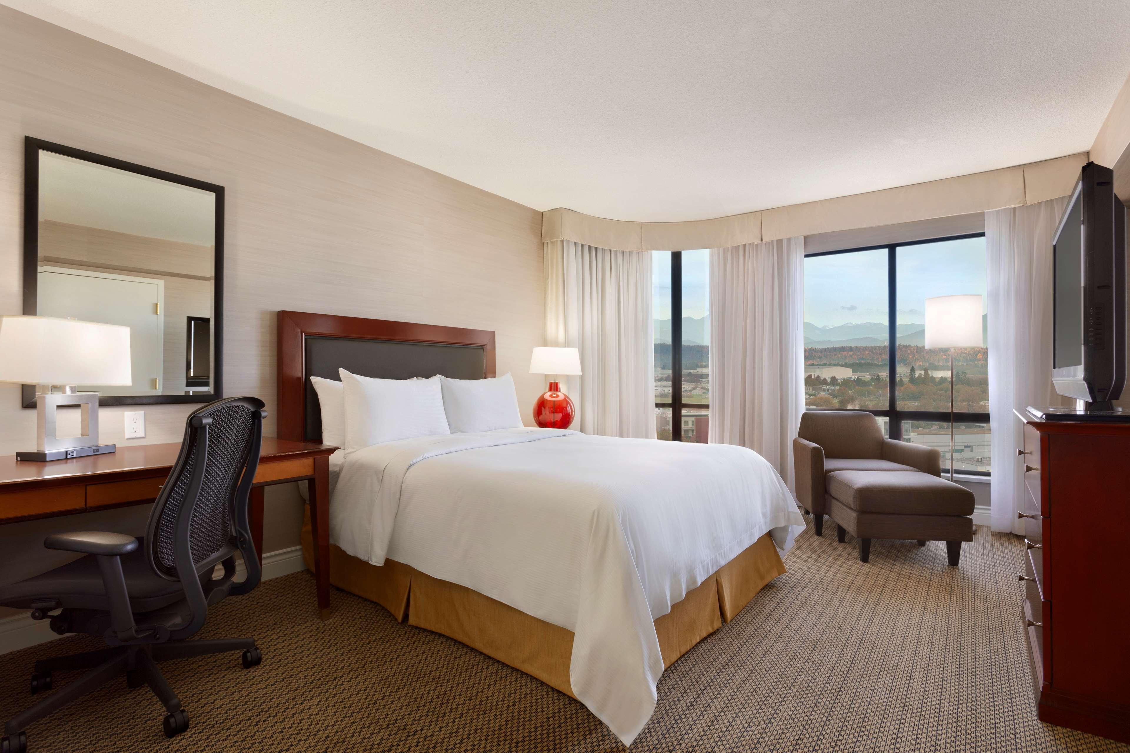 Hilton Vancouver Airport Richmond Bagian luar foto