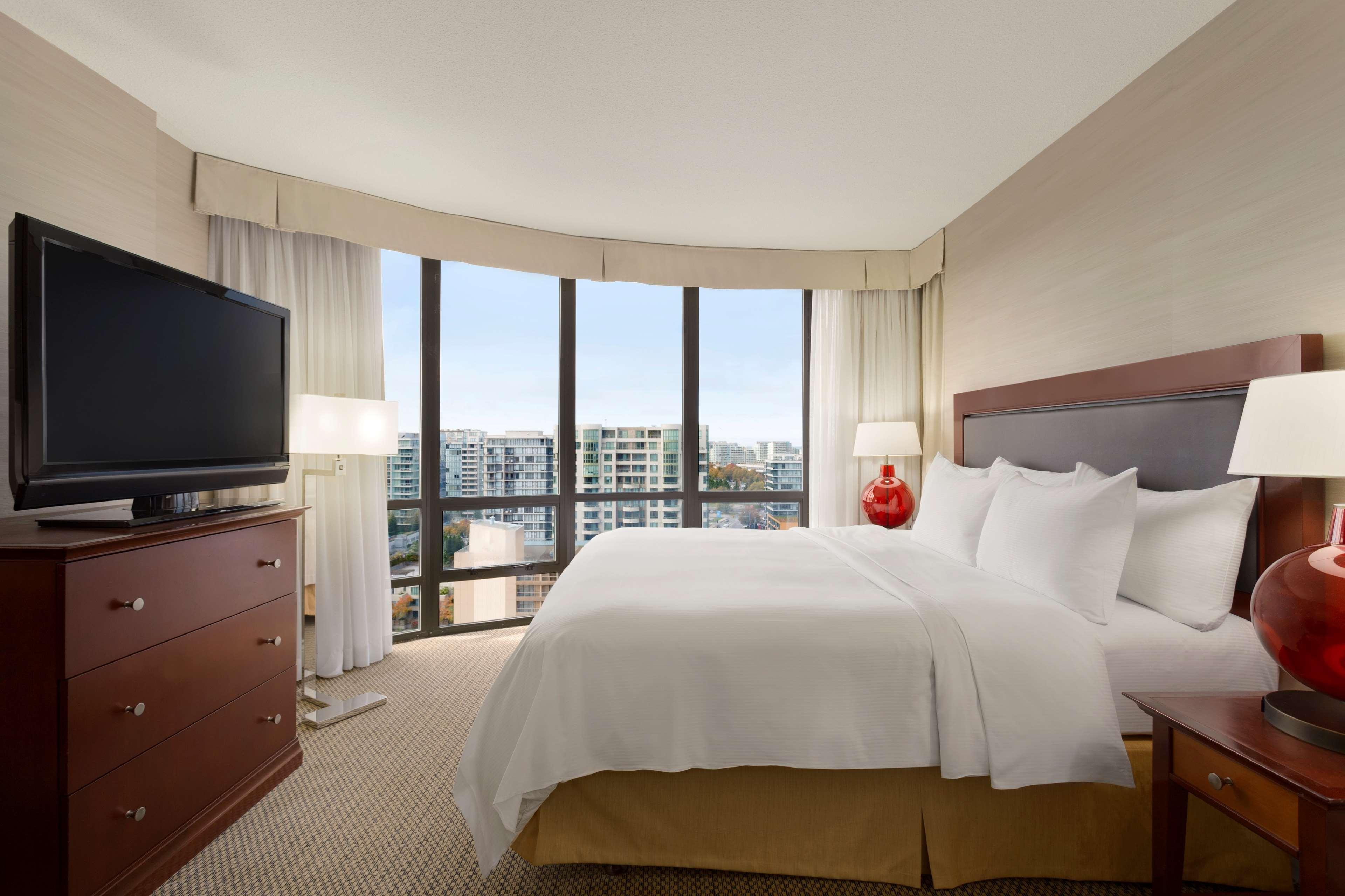 Hilton Vancouver Airport Richmond Bagian luar foto
