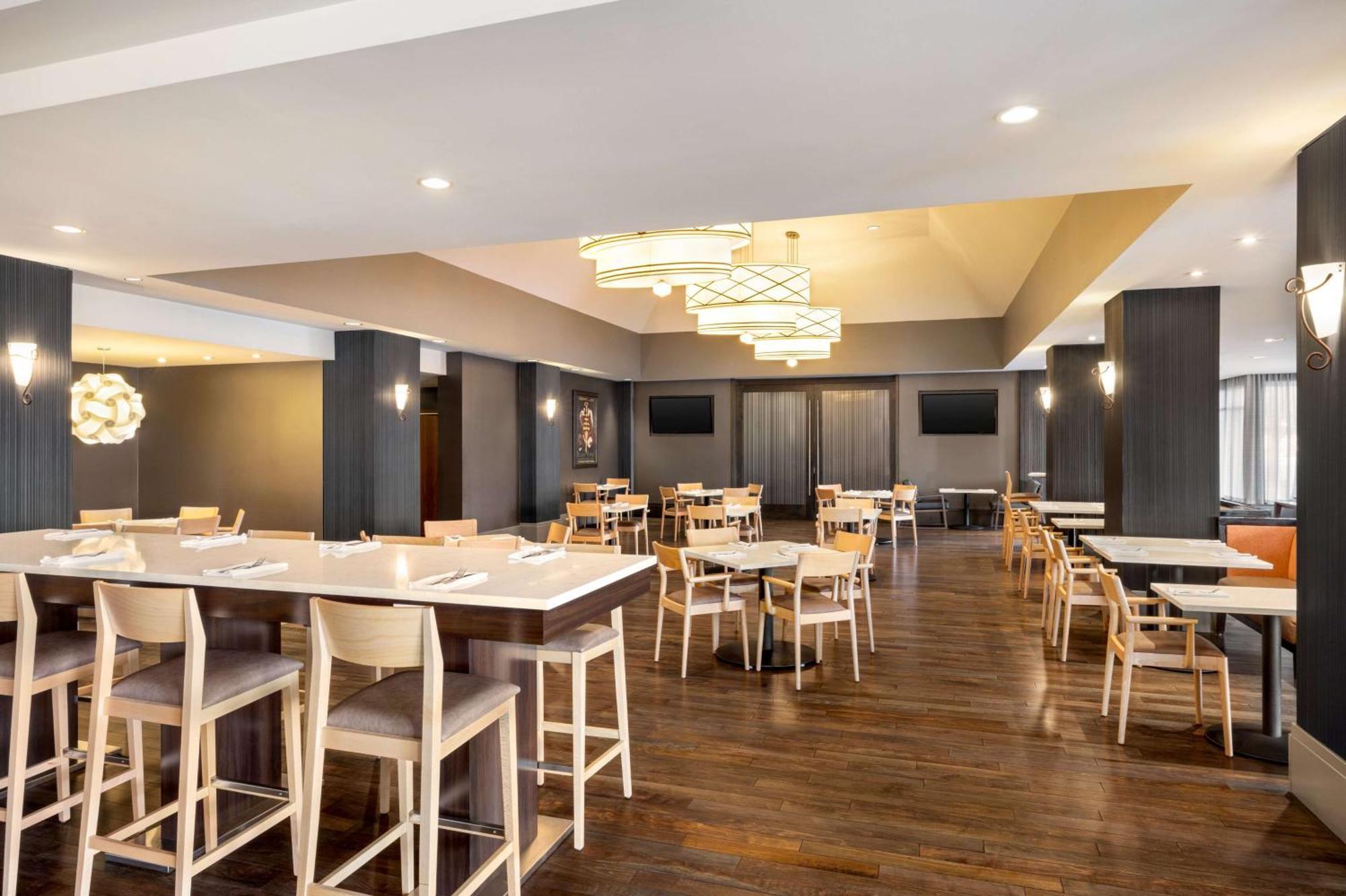 Hilton Vancouver Airport Richmond Bagian luar foto